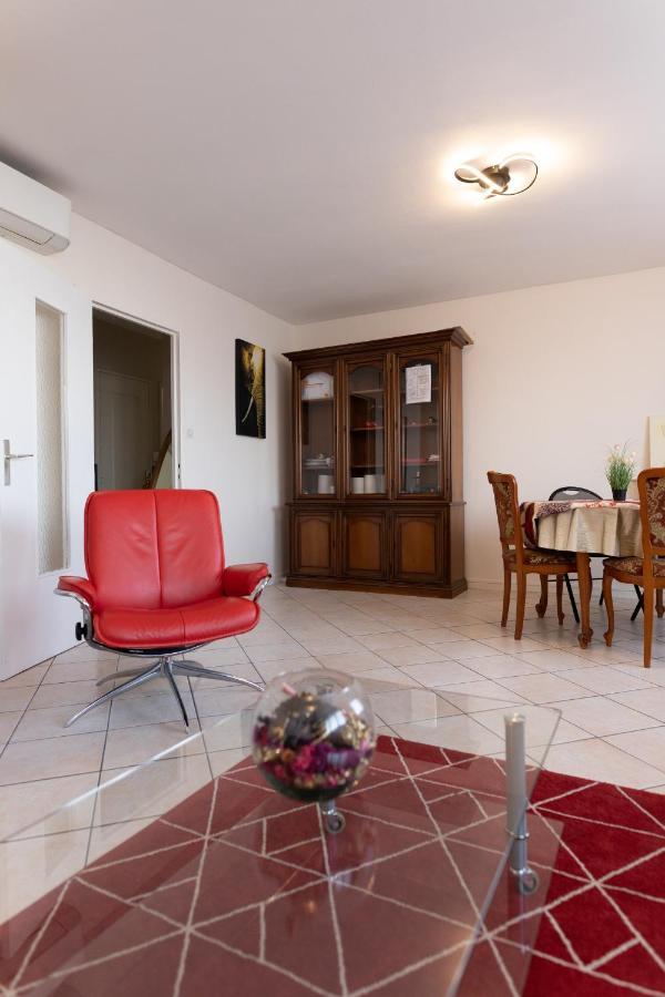 Le Bel Air Apartment Вильорбан Екстериор снимка